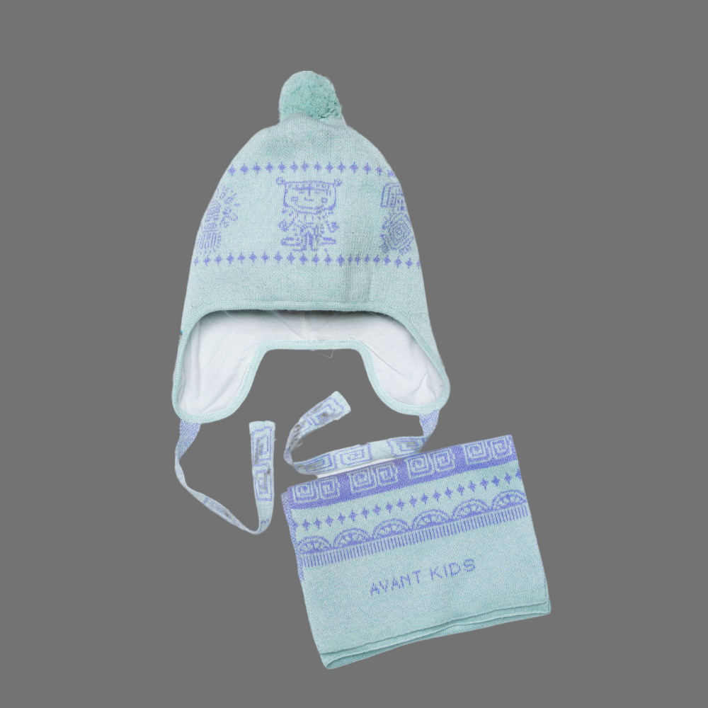 Aztec pattern wool blend hat for kids - back view | Avant Cashmere