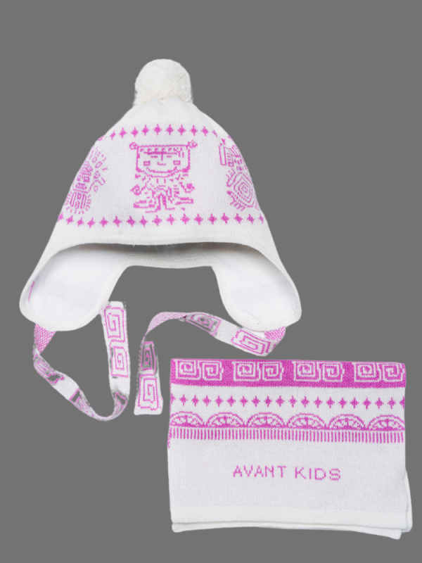 Aztec pattern wool blend hat for kids - lifestyle | Avant Cashmere