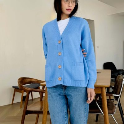 Jacquard wool blend cardigan for women - close-up texture | Avant Cashmere