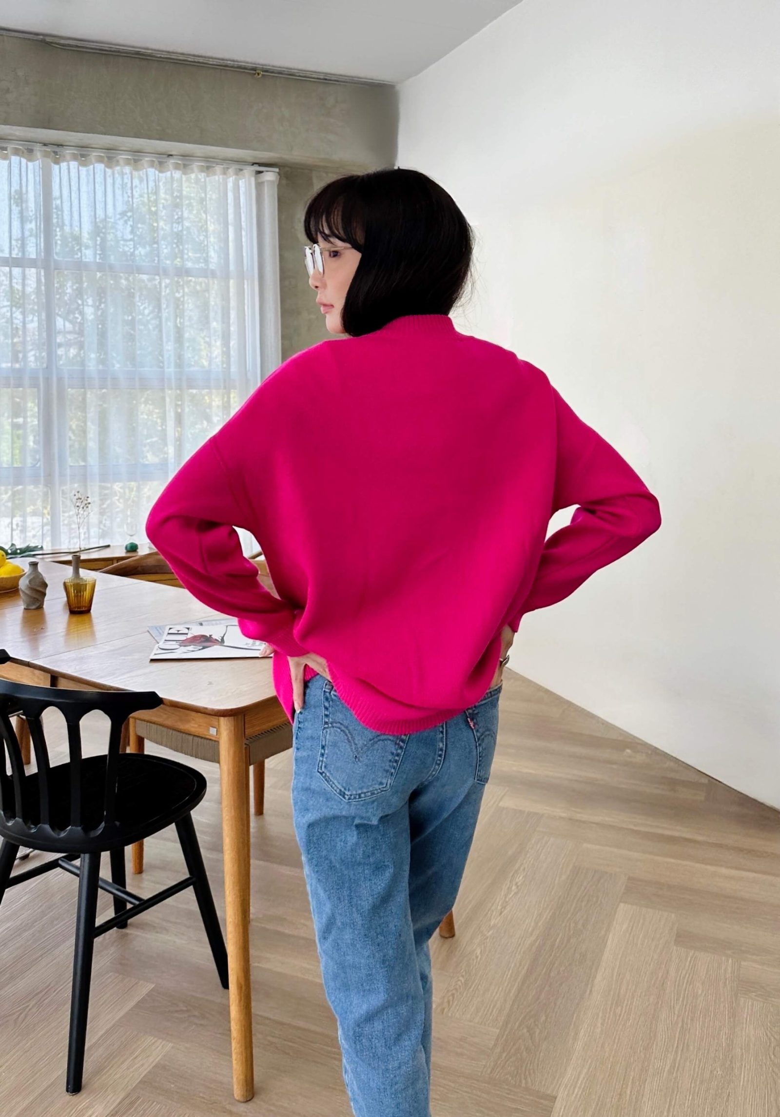 Jacquard wool blend cardigan for women - lifestyle | Avant Cashmere