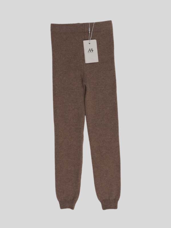 100% Mongolian cashmere leggings for kids - detail view | Avant Cashmere