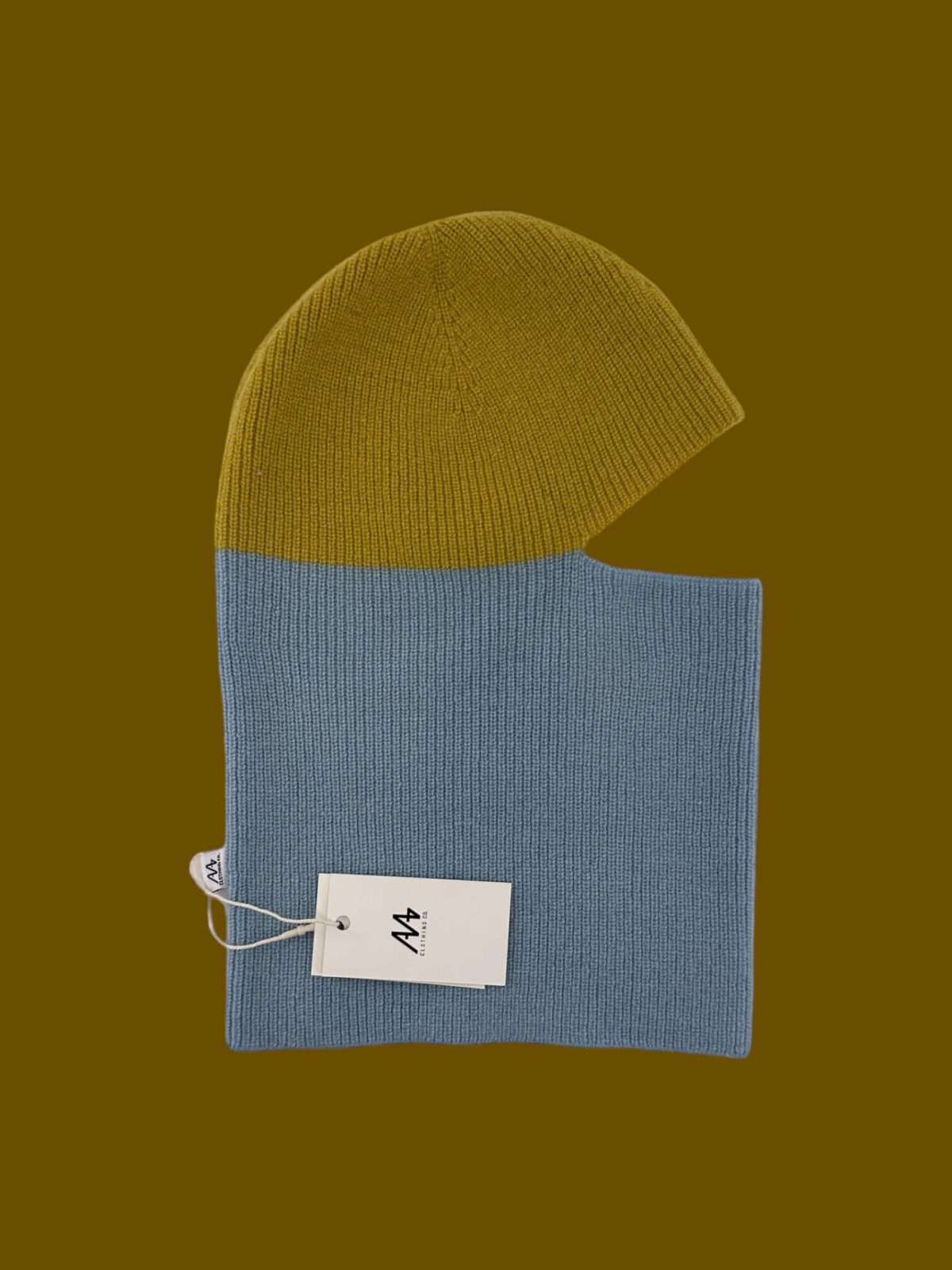 100% Mongolian cashmere for kids - close-up texture | Avant Cashmere
