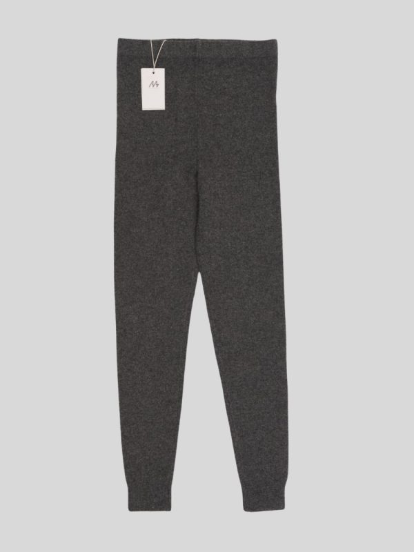 100% Mongolian cashmere leggings for women - back view | Avant Cashmere