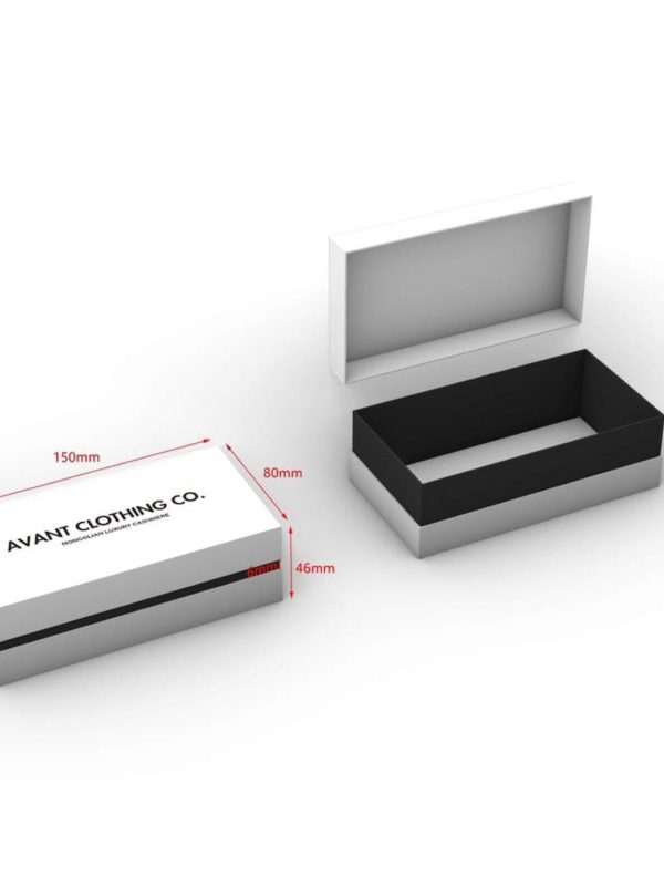Cashmere blend gift box - lifestyle | Avant Cashmere