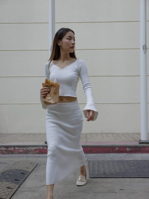 Jacquard wool blend skirt for women - close-up texture | Avant Cashmere