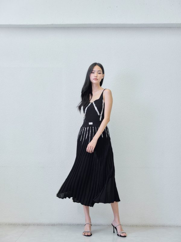 Flared skirt / foil / - detail view | Avant Cashmere