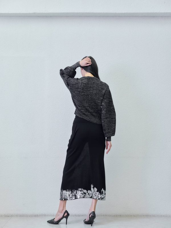 Hourglass skirt - back view | Avant Cashmere