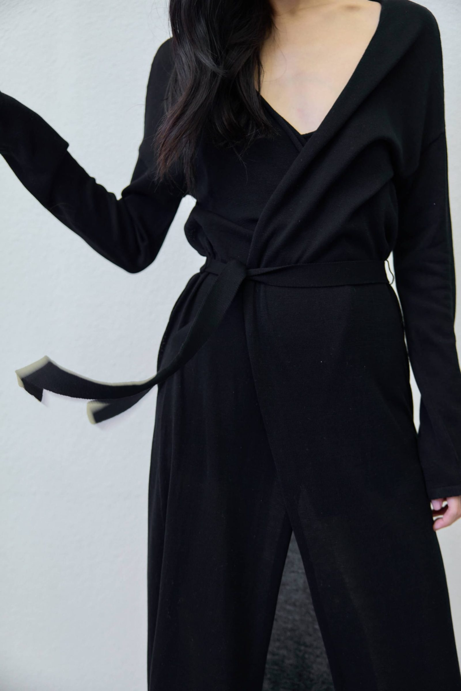 Long cardigan - lifestyle | Avant Cashmere