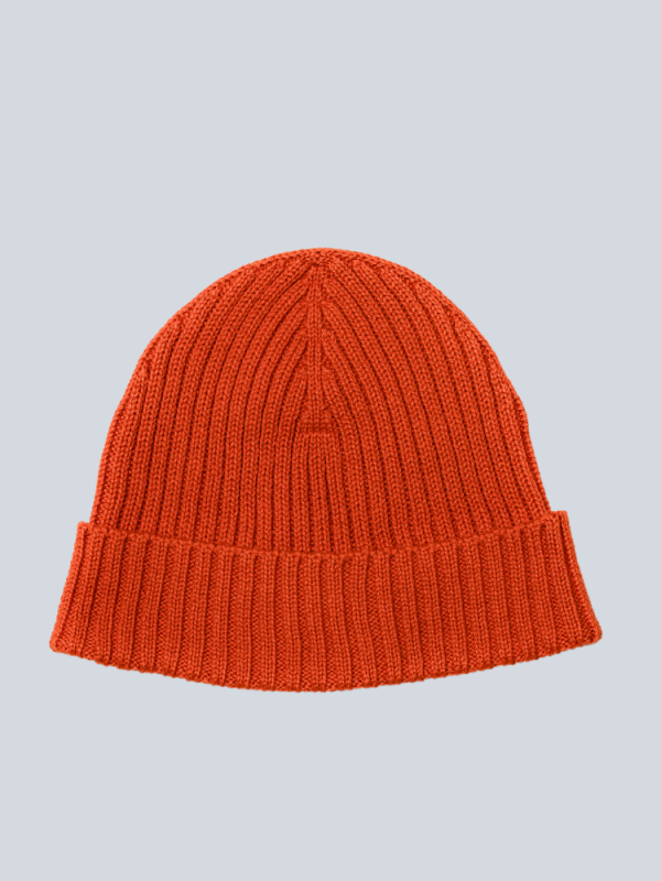 Striped wool blend hat for women - styled look | Avant Cashmere