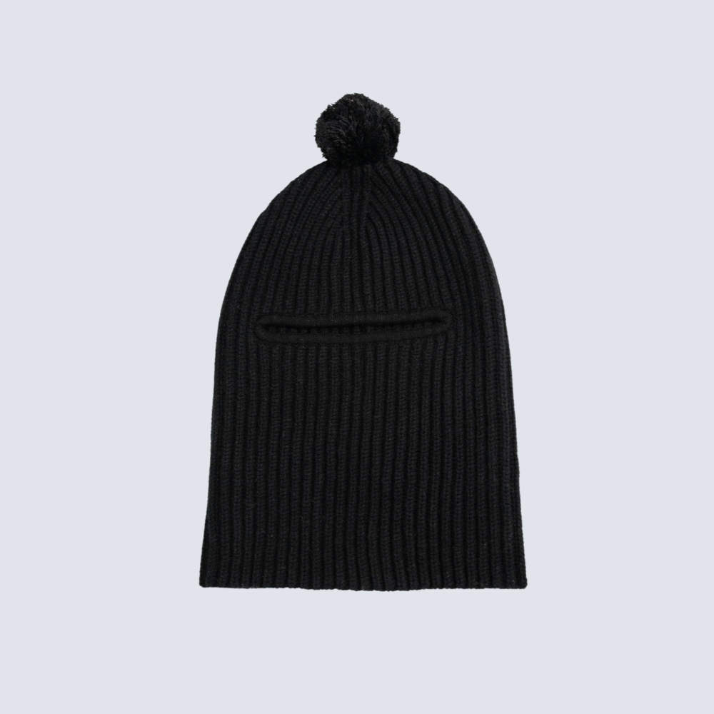 100% Mongolian cashmere balaclava for women - close-up texture | Avant Cashmere