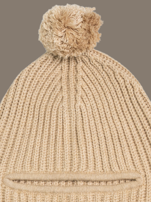 Wool blend balaclava for women - detail view | Avant Cashmere