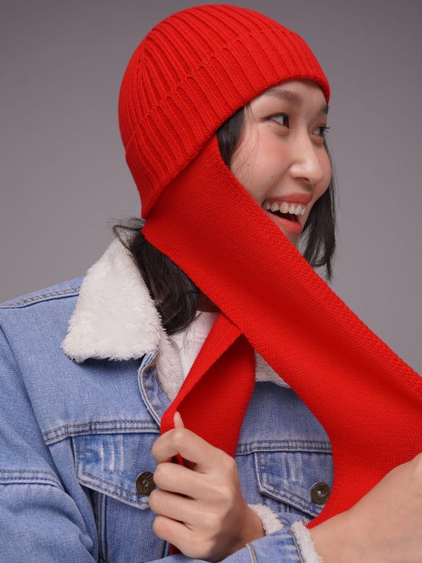 Striped wool blend hat for women - flat lay | Avant Cashmere