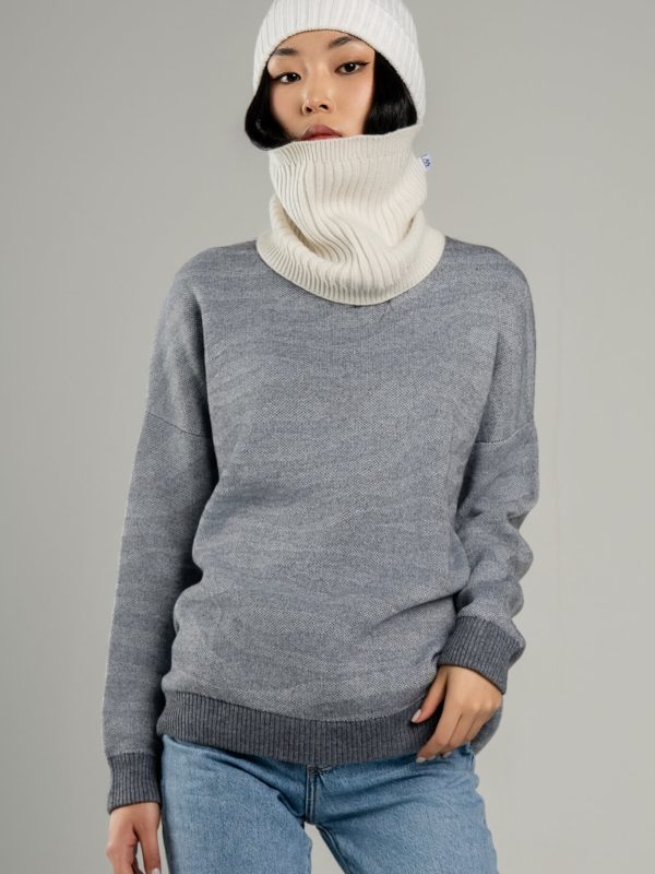 Jacquard wool blend top for women - lifestyle | Avant Cashmere