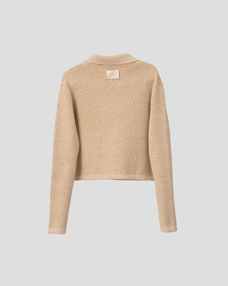 Geometric pattern wool blend cardigan for women - lifestyle | Avant Cashmere
