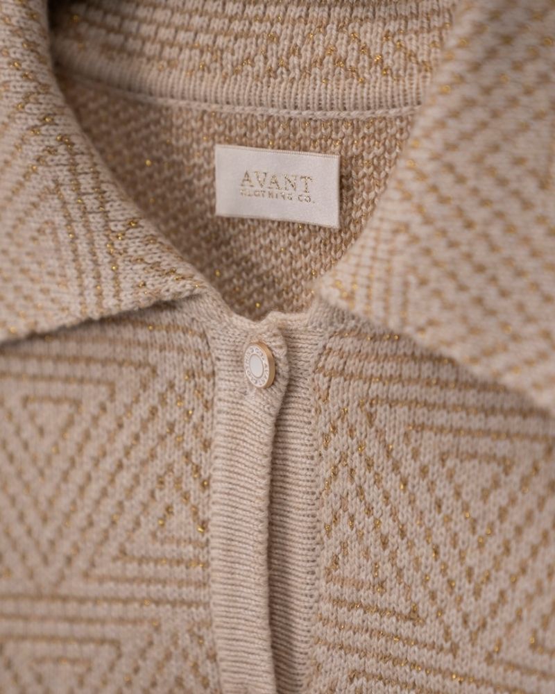 Geometric pattern wool blend cardigan for women - side view | Avant Cashmere