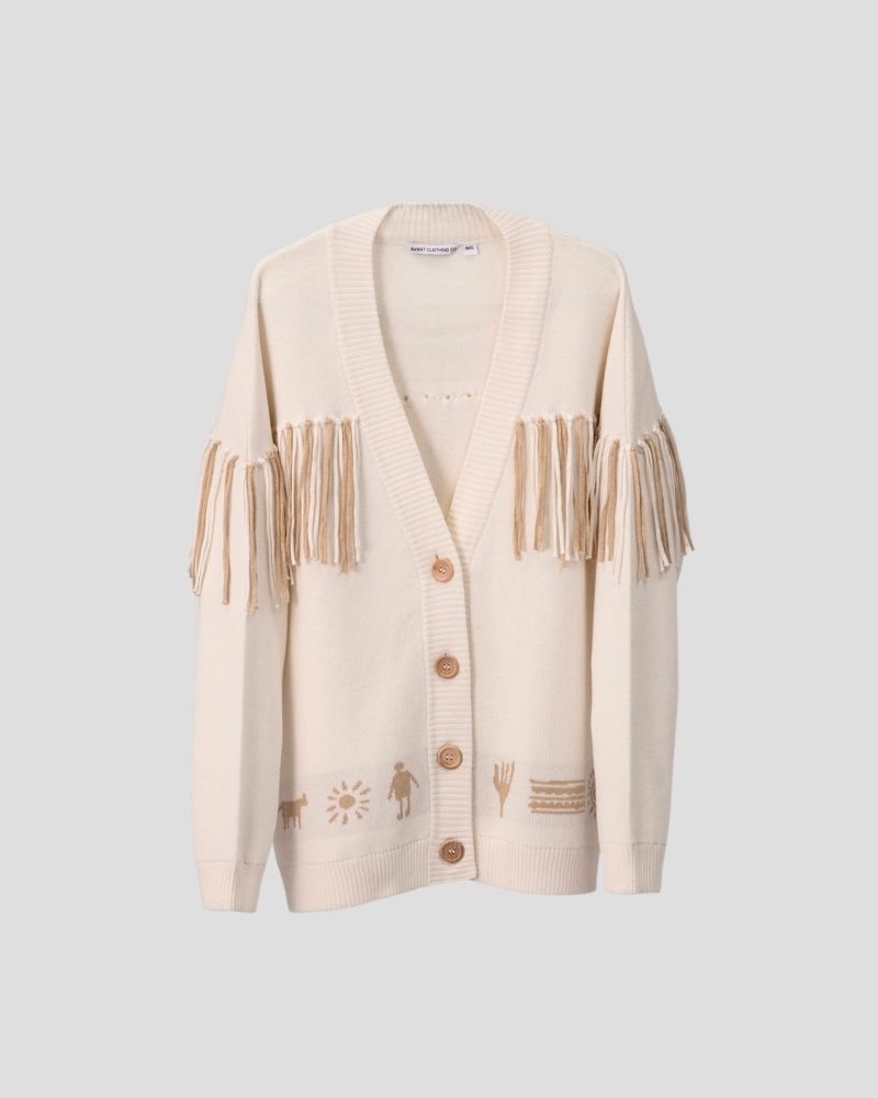 Aztec pattern wool blend for women - styled look | Avant Cashmere