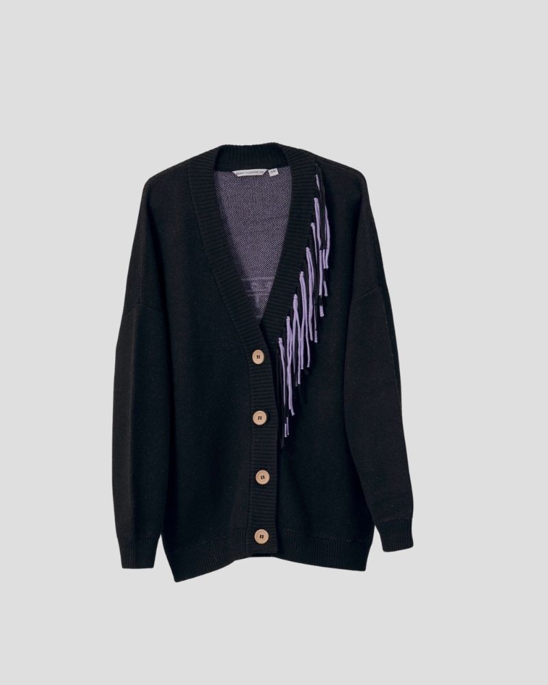 Aztec pattern wool blend cardigan for women - lifestyle | Avant Cashmere