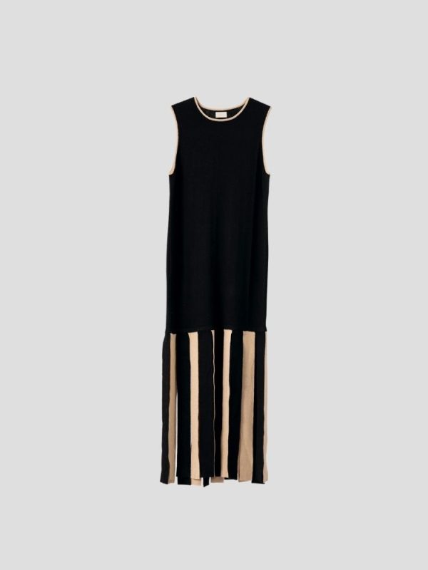 Wool blend dress for women - back view | Avant Cashmere