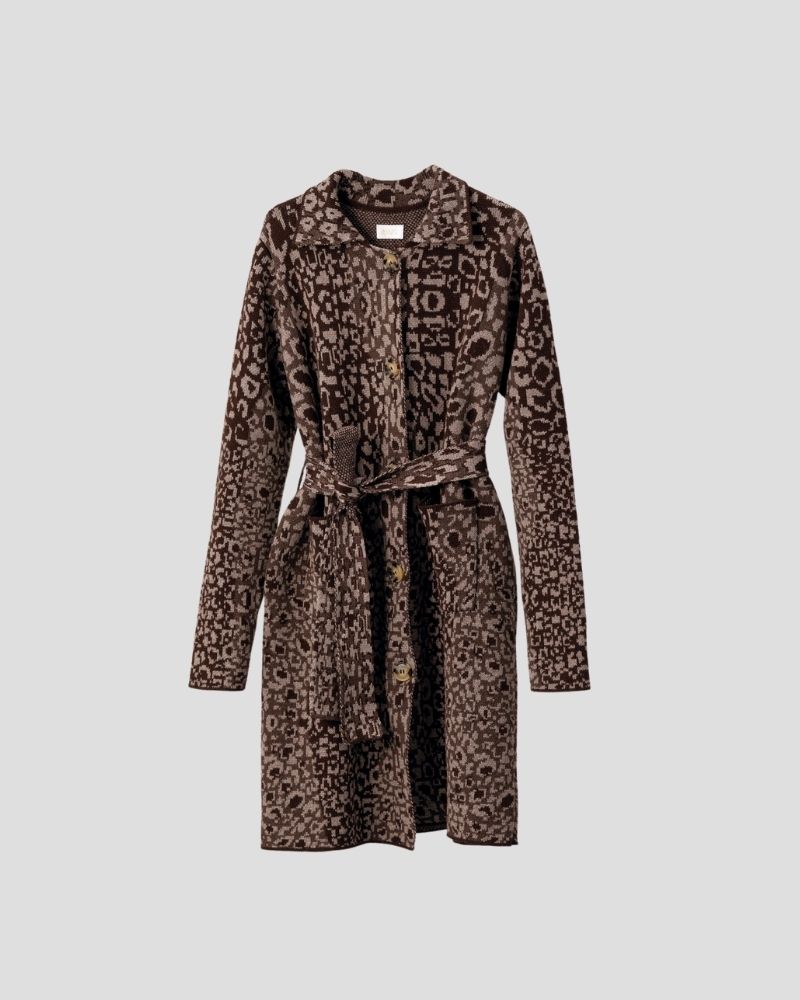 Leopard pattern wool blend cardigan for women - side view | Avant Cashmere