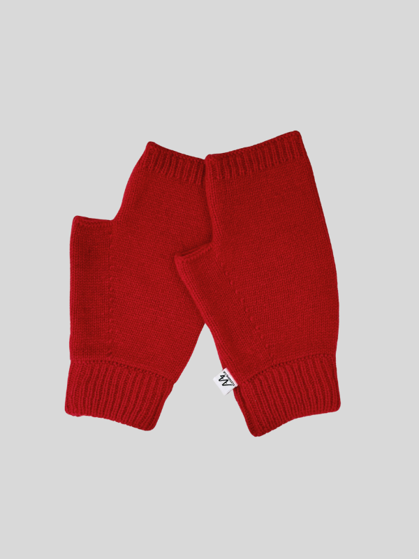100% Mongolian cashmere hand warmer - detail view | Avant Cashmere