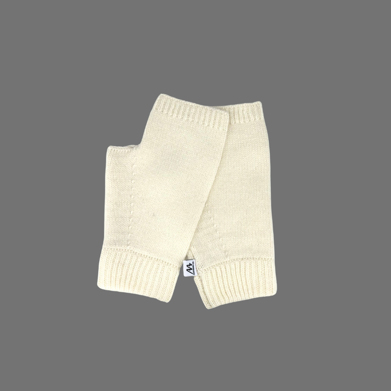 hand-warmer-small-front-avant-cashmere 100% Mongolian cashmere hand warmer - front view | Avant Cashmere