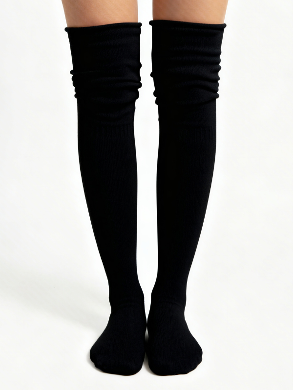 Wool blend socks for women - flat lay | Avant Cashmere